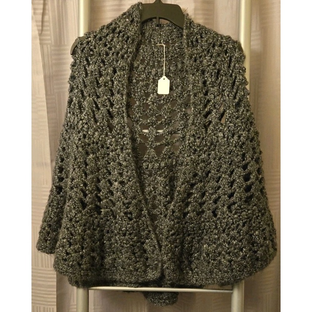 Gray Women's Heavy Weight Knit Crochet Shawl Wrap One Size Fits Most